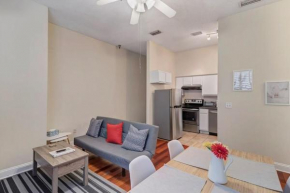LT Stay Discounts! Cozy 2 BR Apt - Pet Friendly!